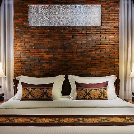 Prasats Boutique Hotel Phnom Pen Exterior foto