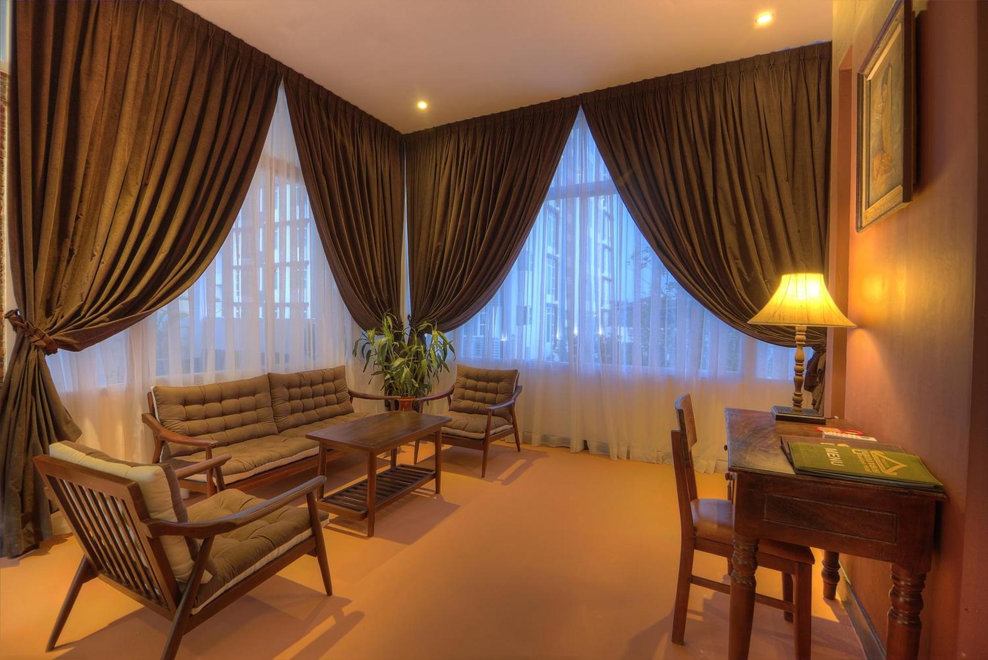 Prasats Boutique Hotel Phnom Pen Exterior foto