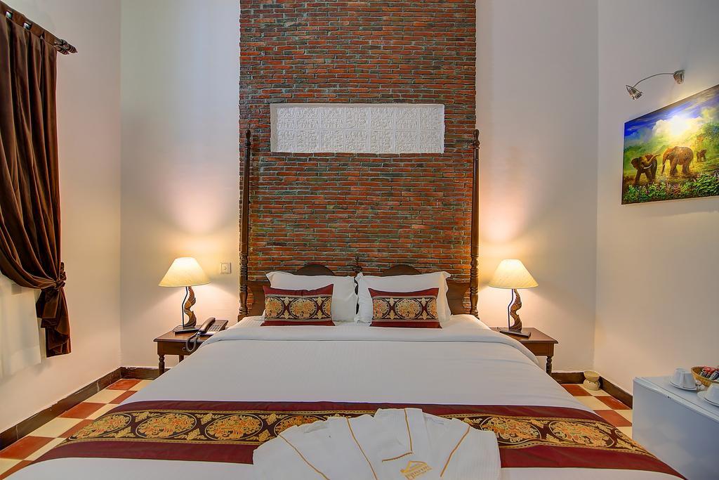 Prasats Boutique Hotel Phnom Pen Cameră foto