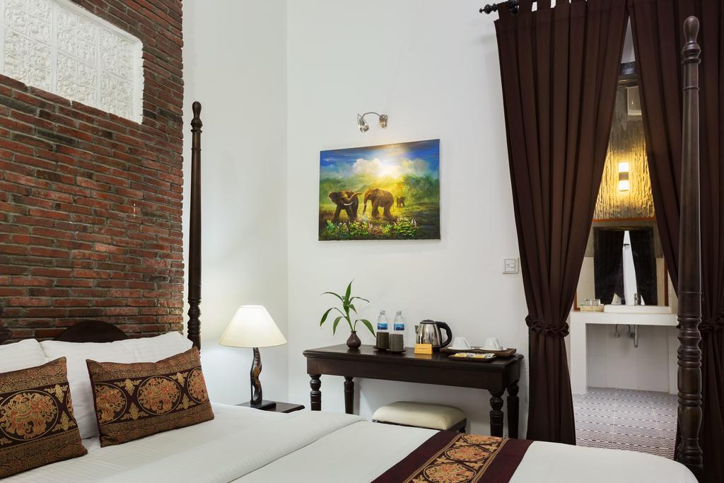 Prasats Boutique Hotel Phnom Pen Exterior foto