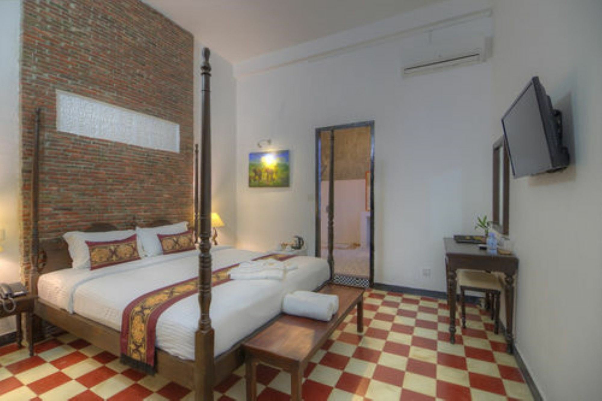 Prasats Boutique Hotel Phnom Pen Exterior foto